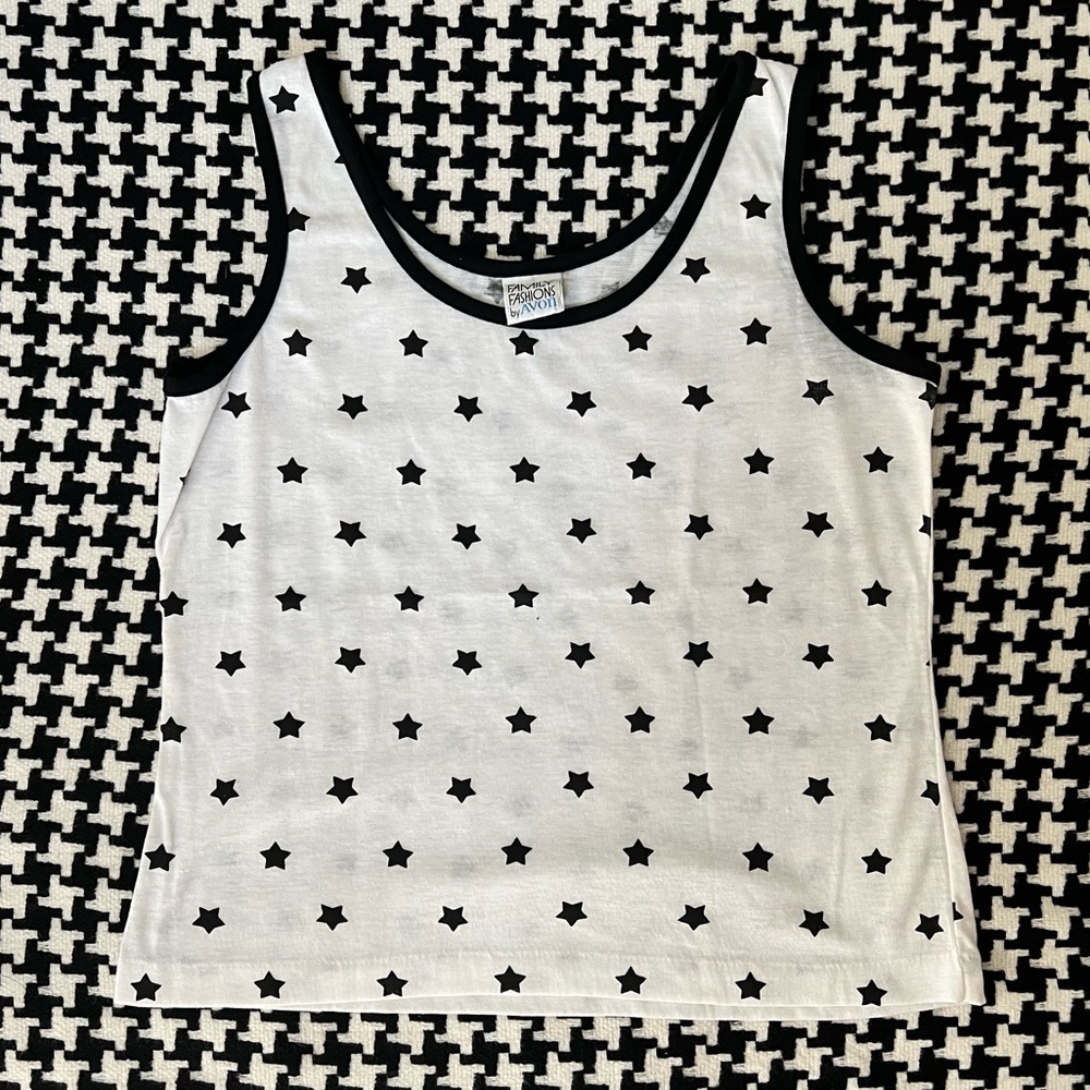 Vintage 80s Avon white tank top w/ black star pattern. Large. Single stitch hem